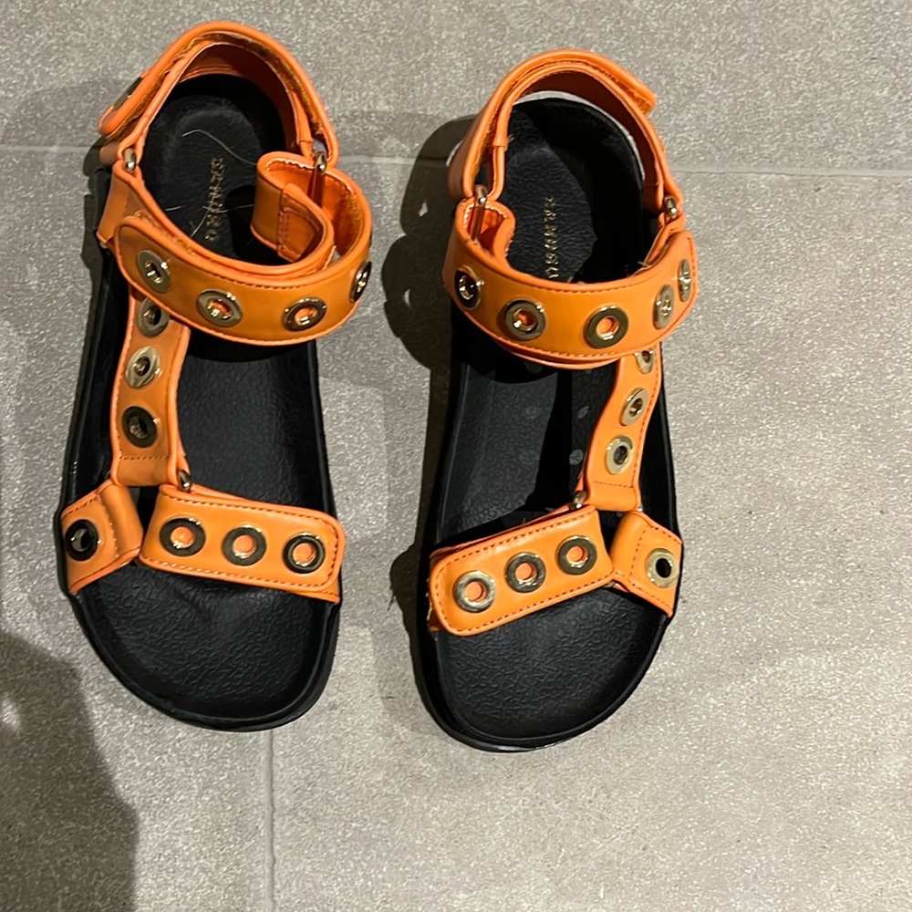 Sandro orange sandals size 37